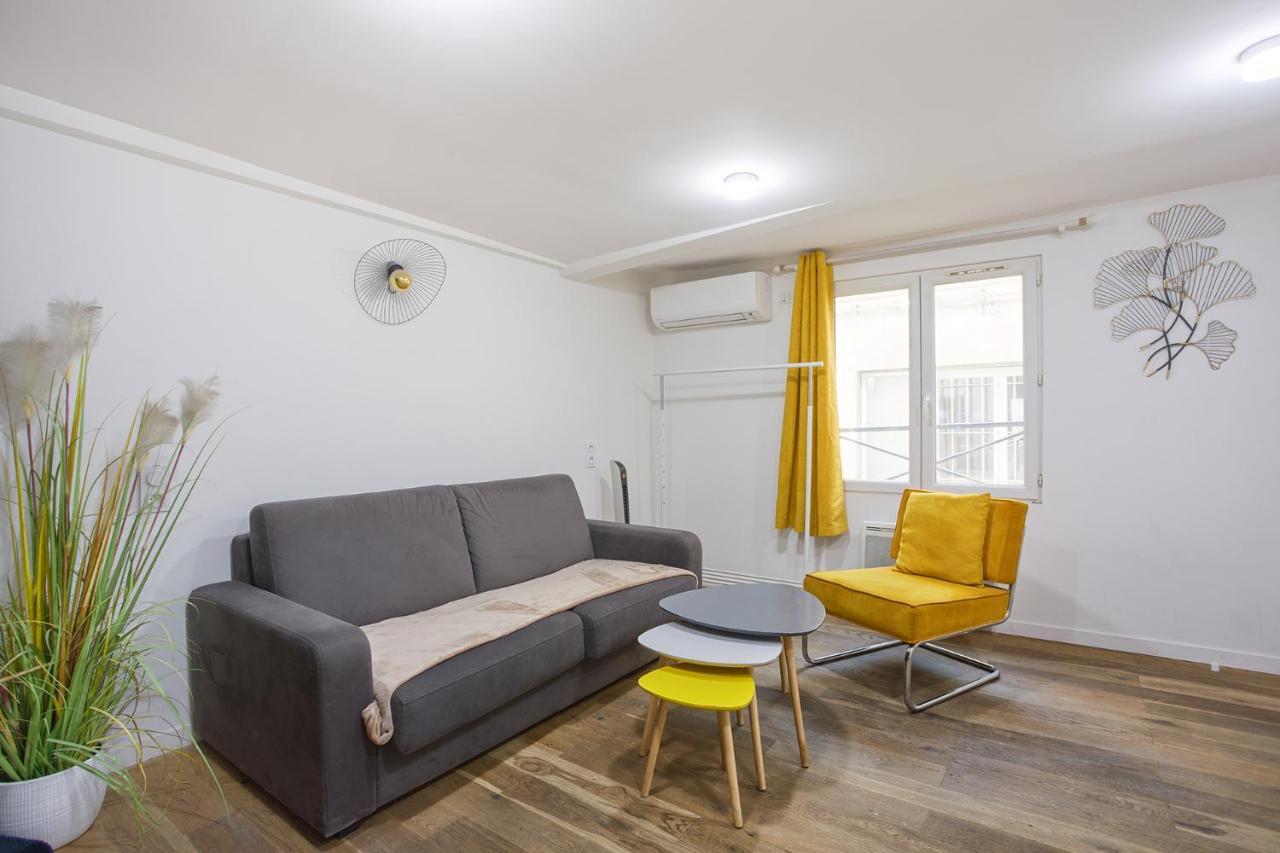 Rent A - 2p Passage Du Caire Appartement *